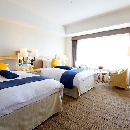 Ana Holiday Inn Resort Miyazaki By Ihg Экстерьер фото