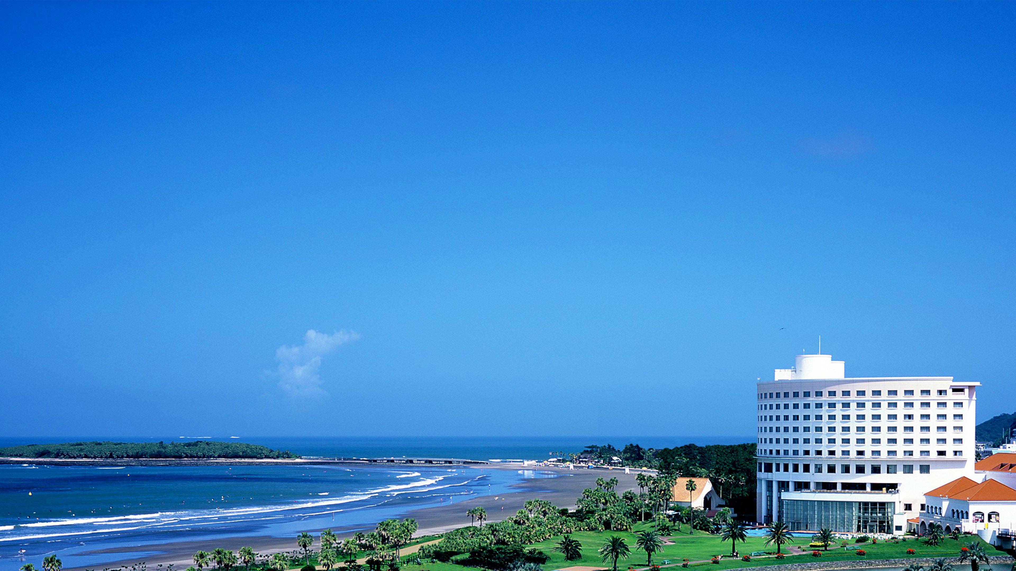 Ana Holiday Inn Resort Miyazaki By Ihg Экстерьер фото