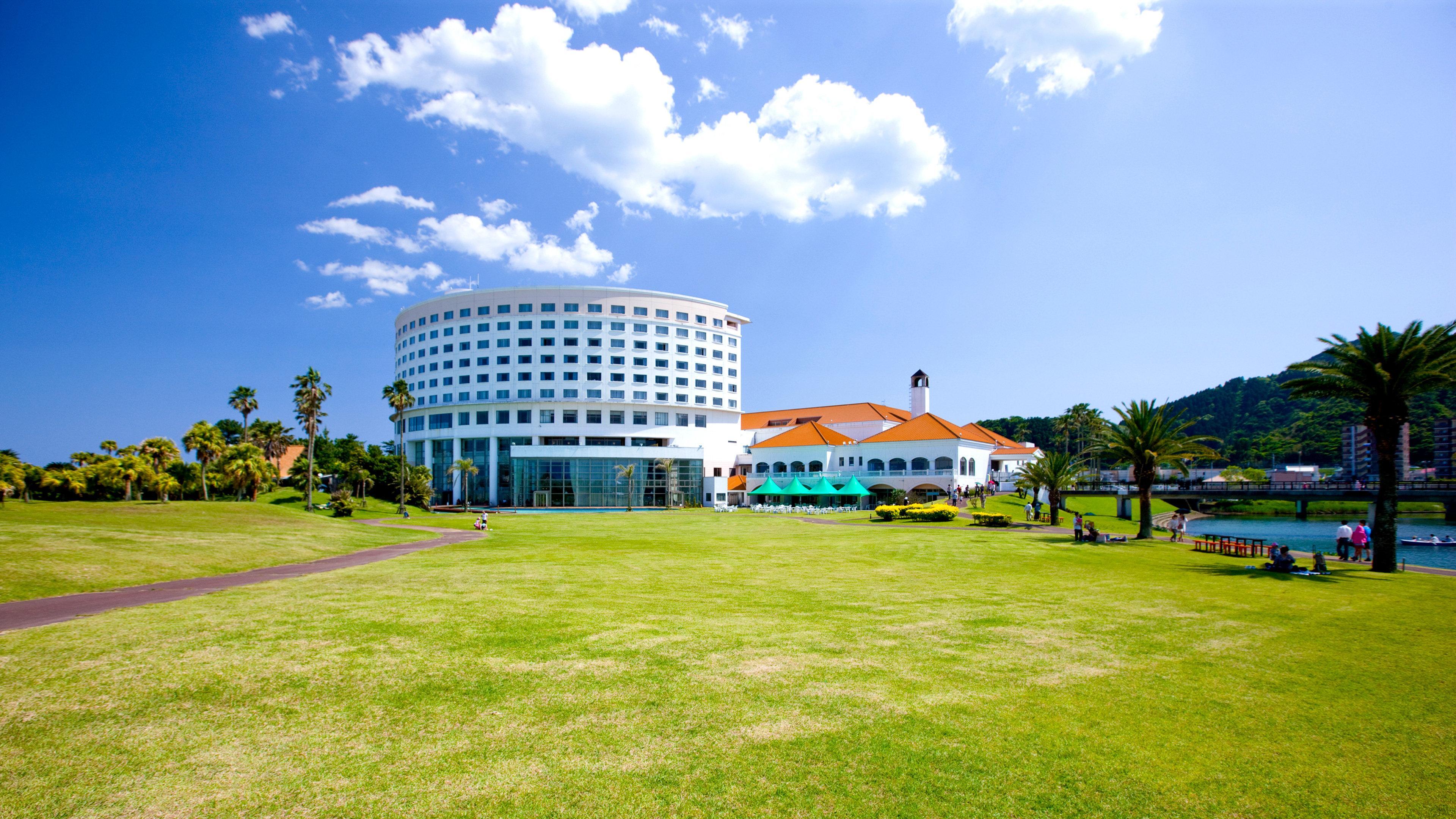 Ana Holiday Inn Resort Miyazaki By Ihg Экстерьер фото