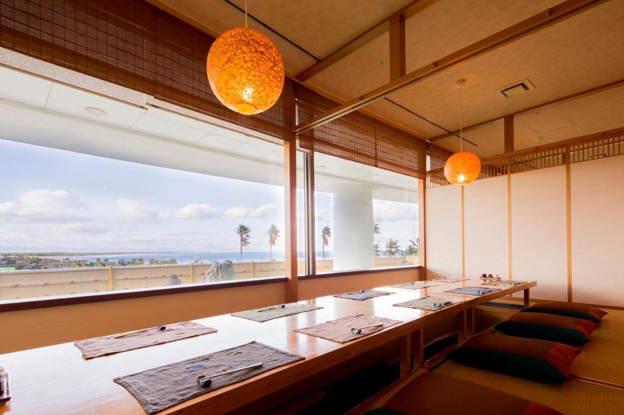 Ana Holiday Inn Resort Miyazaki By Ihg Экстерьер фото